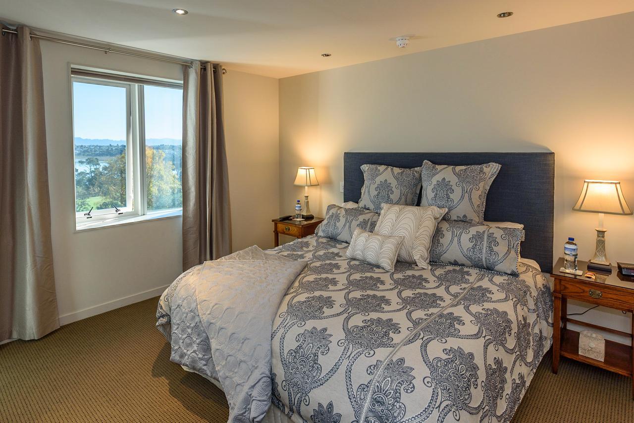 Top Of The Town Bed & Breakfast Tauranga Exterior photo